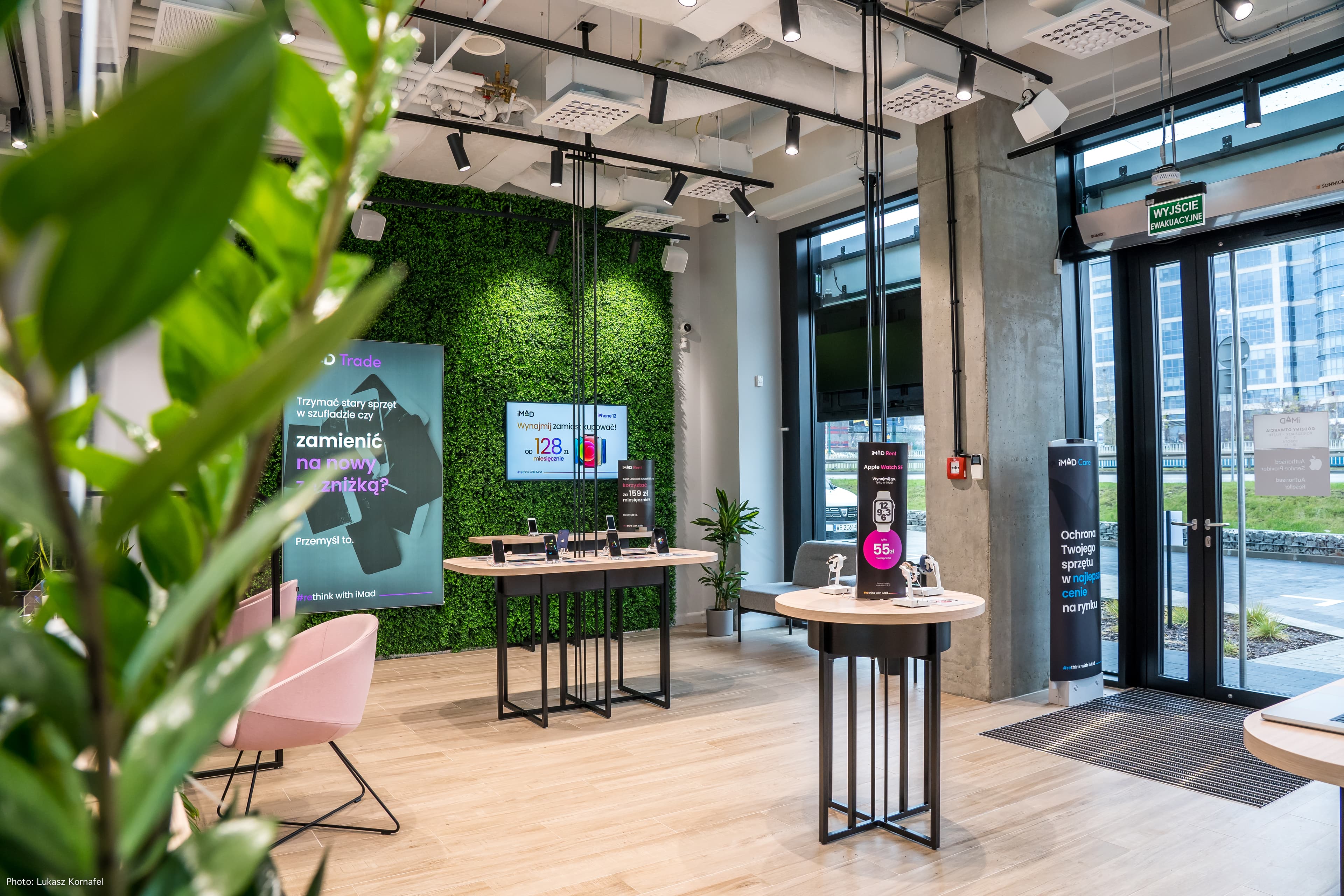 CORE: 3x3 | Transmitter unit | WiSpeak | class 1 Bluetooth® | aux out ...