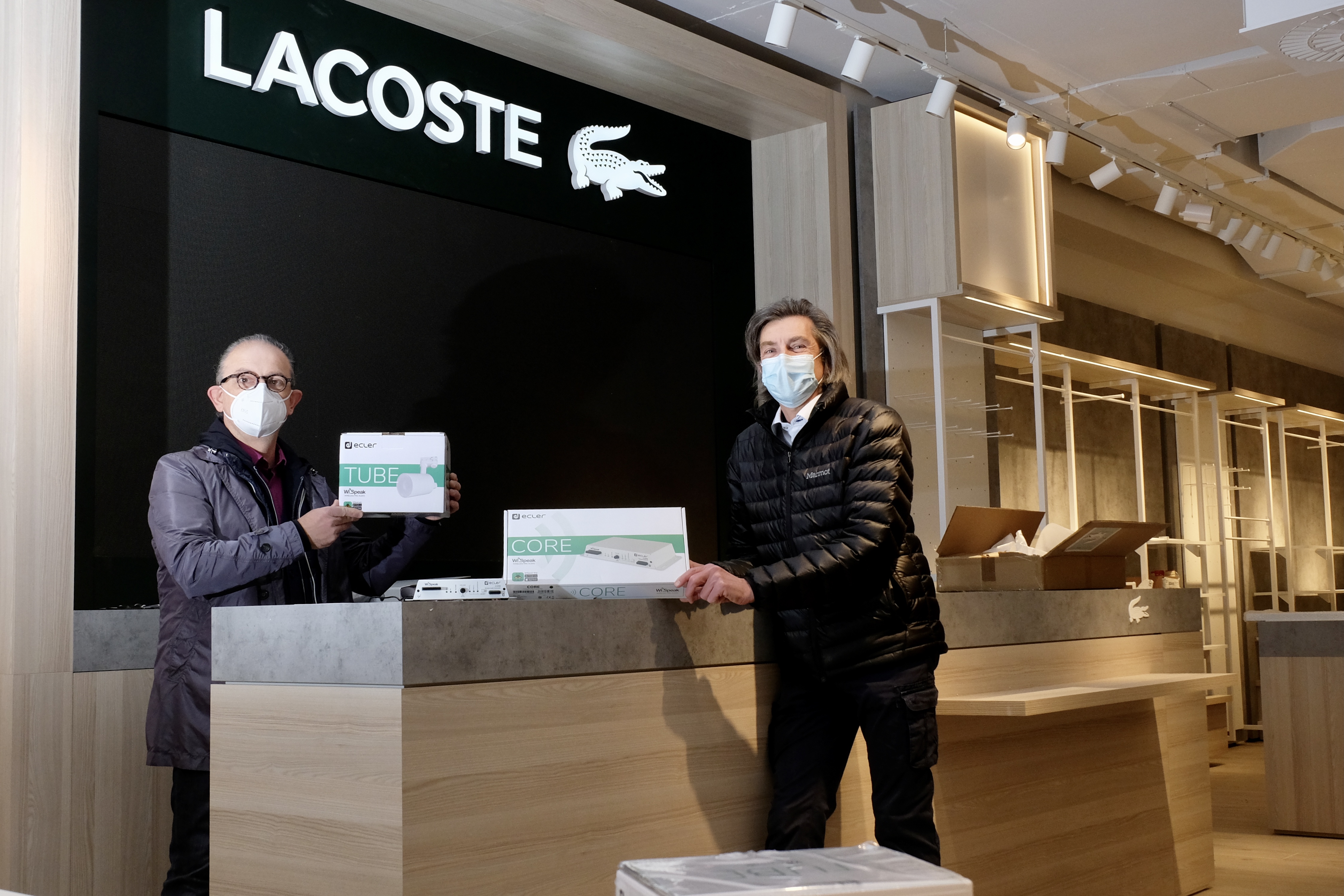 lacoste outlet store