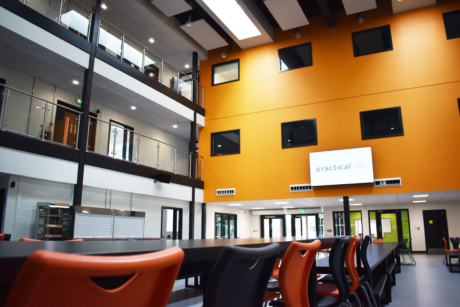 Ecler Chiltern Academy LUTON (UK)